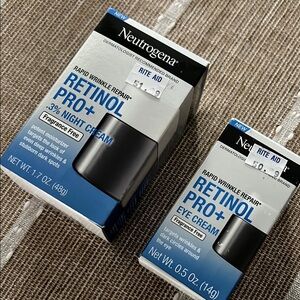 Neutrogena Retinol Pro+ Night and Eye Cream Duo